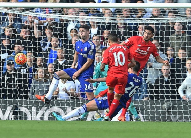 Кутињо срушио Челси у дербију, навијачи уз Муриња